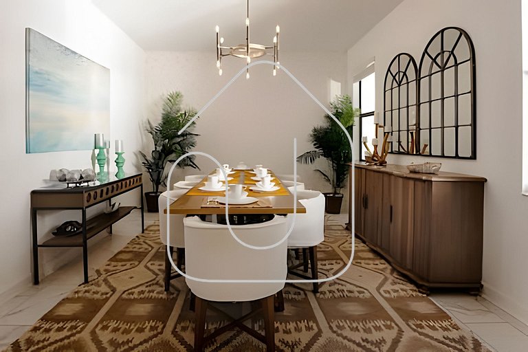 6BR Storey Lake Villa w/ Pool, Spa & EV Charger