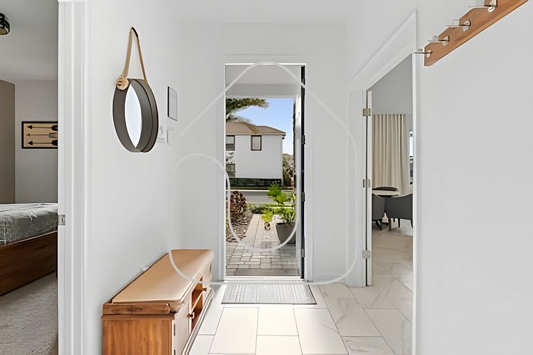 Villa 6Q Storey Lake c/ Piscina, Spa e EV Charger