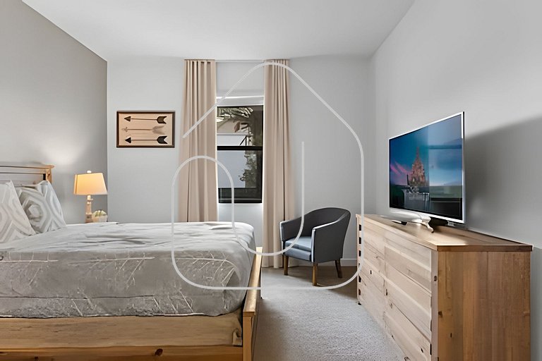 Villa 6Q Storey Lake c/ Piscina, Spa e EV Charger