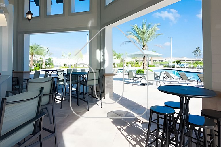 6BR Storey Lake Villa w/ Pool, Spa & EV Charger