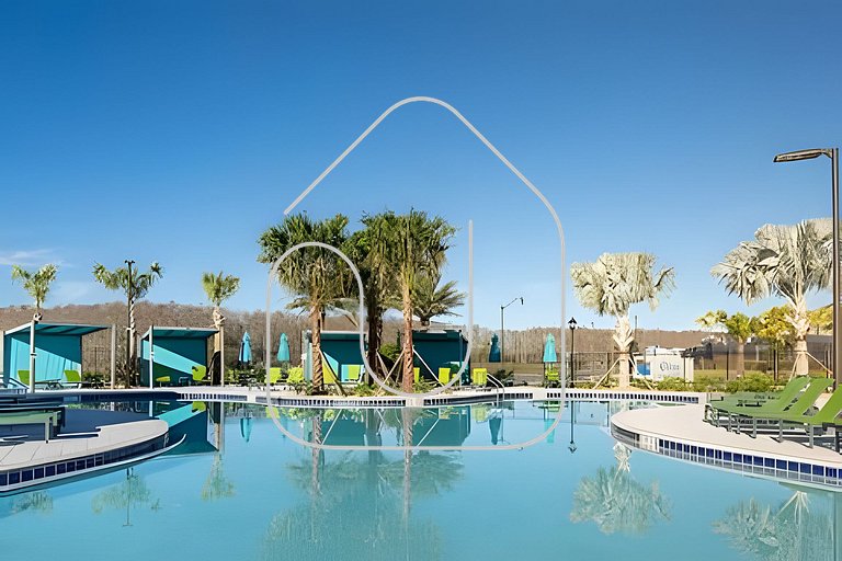 6BR Storey Lake Villa w/ Pool, Spa & EV Charger