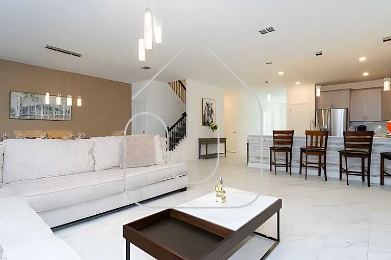 Casa 9Q c/ Piscina e Game Room – Perto Disney