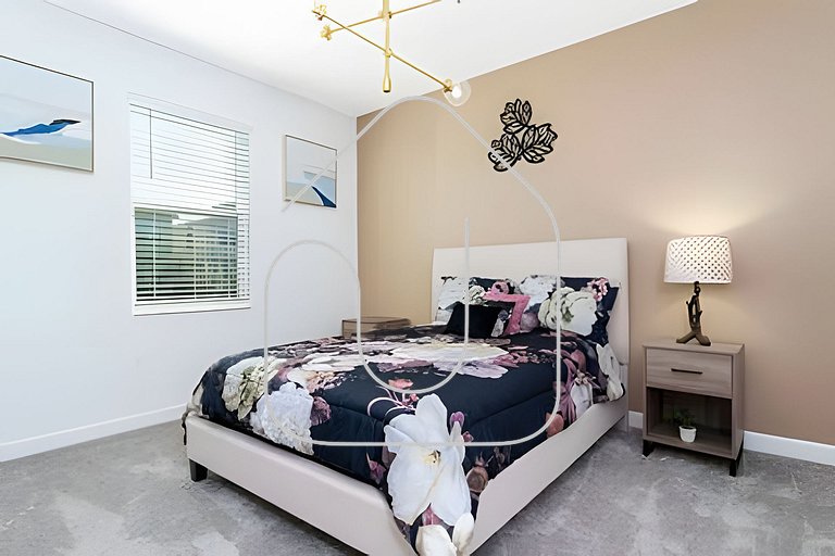 9BR Villa w/ Pool & Game Room Near Disney