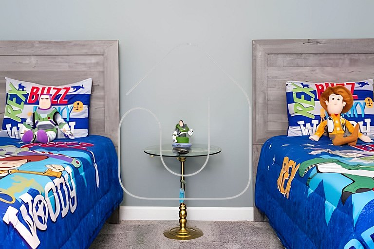 Casa 9Q c/ Piscina e Game Room – Perto Disney