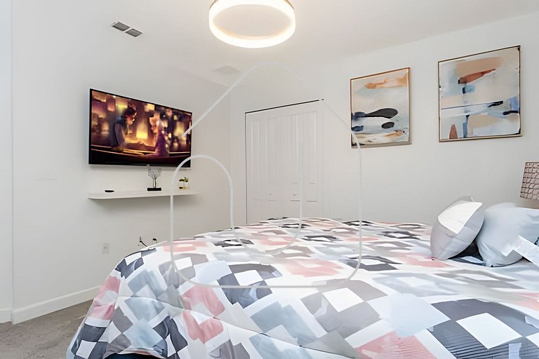 Casa 9Q c/ Piscina e Game Room – Perto Disney