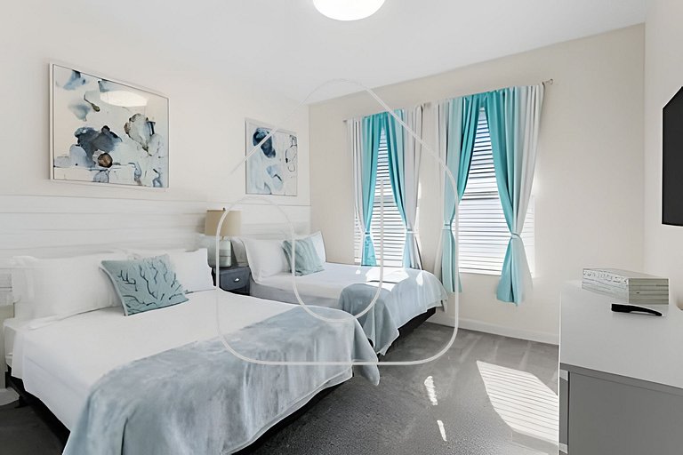 6BR Villa w/ Pool & Themed Rooms