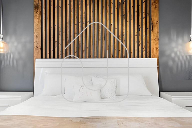 6BR Villa w/ Pool & Themed Rooms