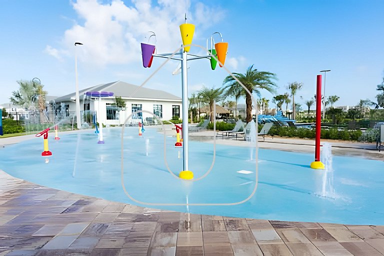 6BR Villa w/ Pool & Themed Rooms