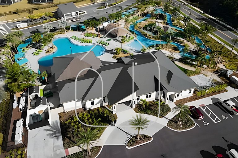 6BR Villa w/ Pool & Themed Rooms