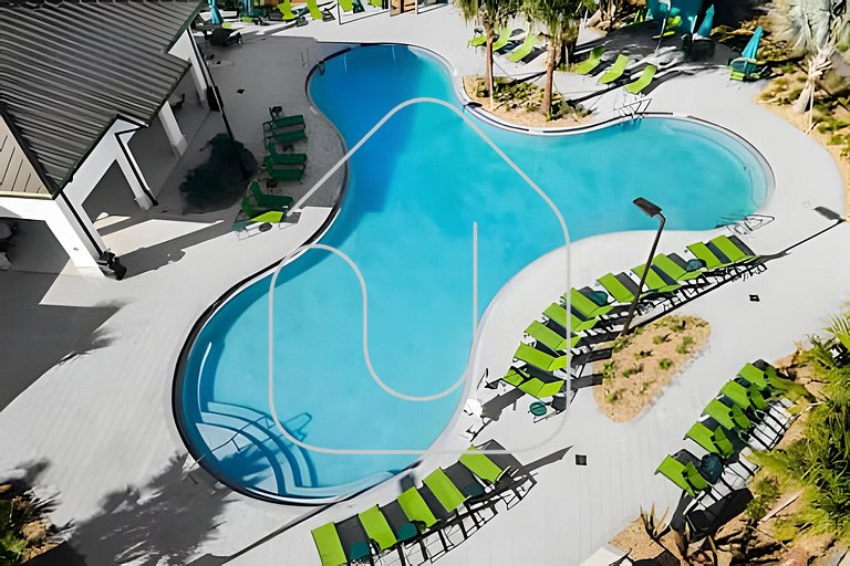 6BR Villa w/ Pool & Themed Rooms