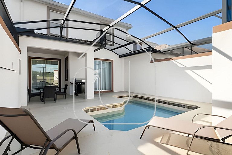 4BR w/ Mickey & Mario Rooms + Heated Pool