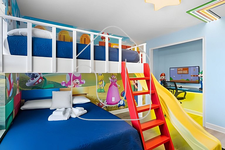 Casa 4Q c/ Mickey & Mario + Piscina Aquecida