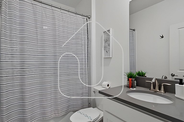 5BR Villa w/ Pool & Game Room near Disney