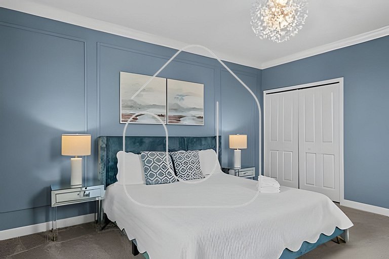 5BR Villa w/ Pool & Game Room near Disney