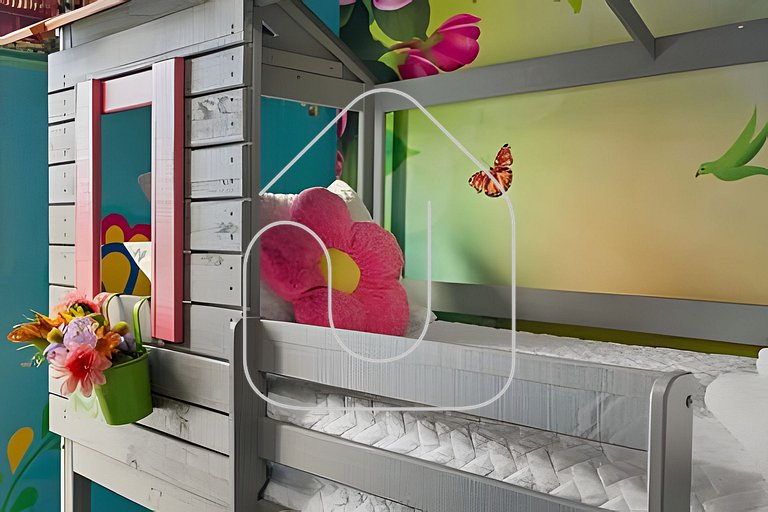 Casa 6Q Temática Disney c/ Piscina