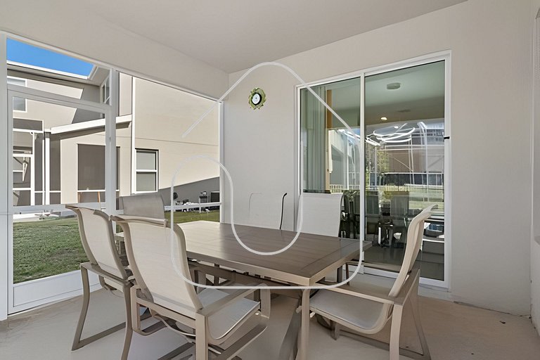 Casa 6Q Temática Disney c/ Piscina