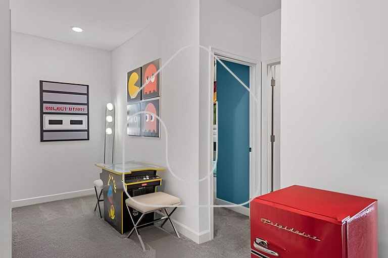 6BR Disney-Themed Villa + Pool & Game Room