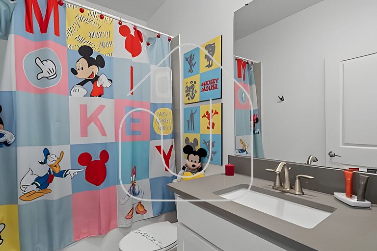 6BR Disney-Themed Villa + Pool & Game Room