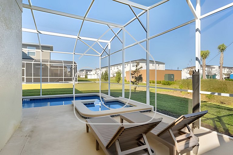 5BR Villa w/ Pool, Game Room + Themes Near Disney