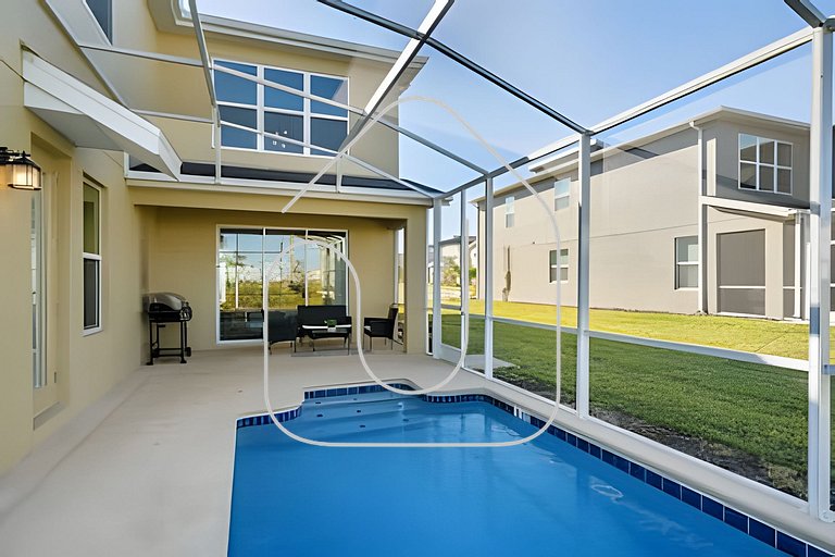 5BR Villa w/ Pool, Game Room + Themes Near Disney