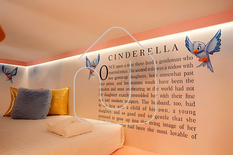 7‑Bed Villa with Private Pool – Solara Resort