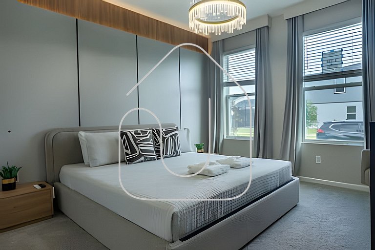 7‑Bed Villa with Private Pool – Solara Resort