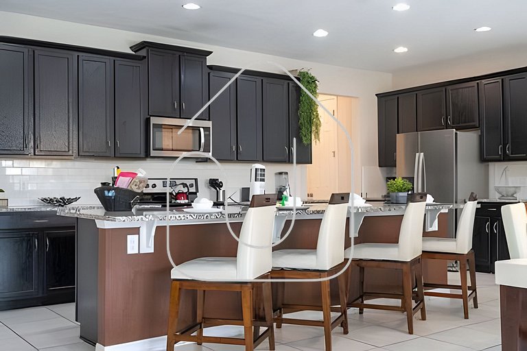 Solara 5BR Villa w/ Pool, Game Room & Themed Rooms