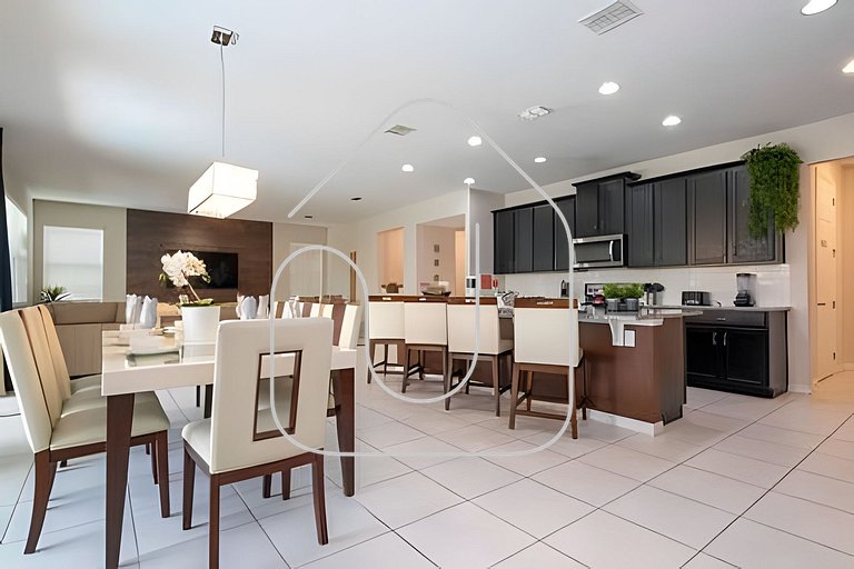 Solara 5BR Villa w/ Pool, Game Room & Themed Rooms