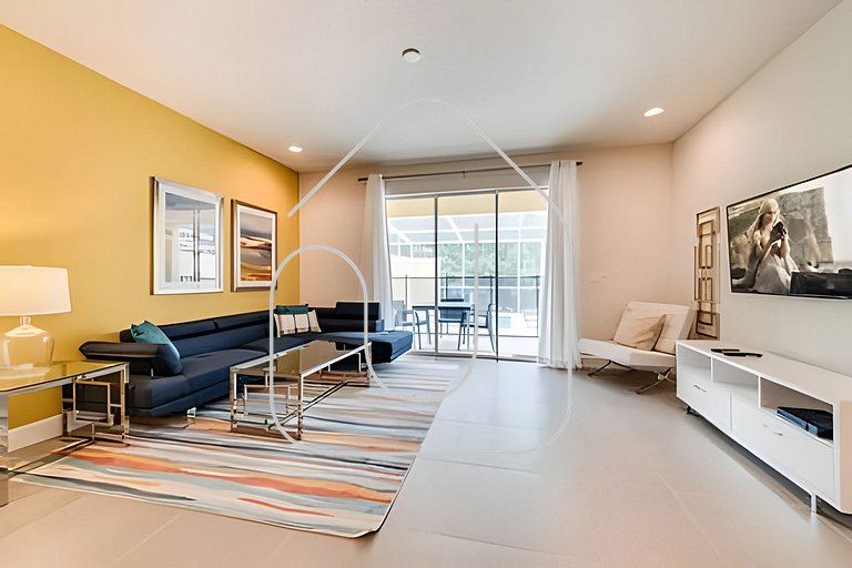 Serenity 3BR Villa w/ Pool – Near Disney