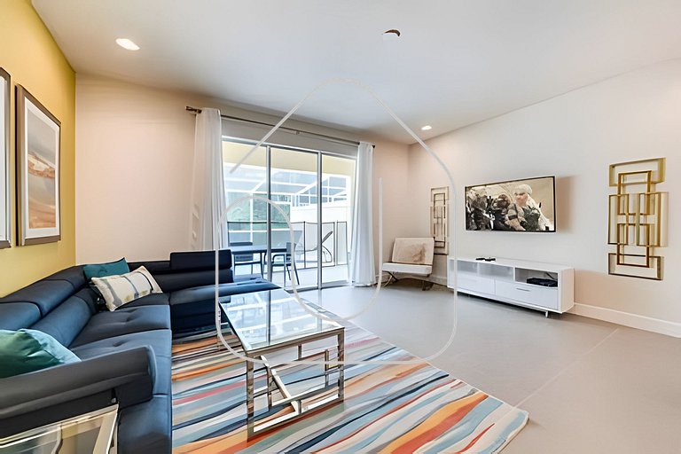 Serenity 3BR Villa w/ Pool – Near Disney