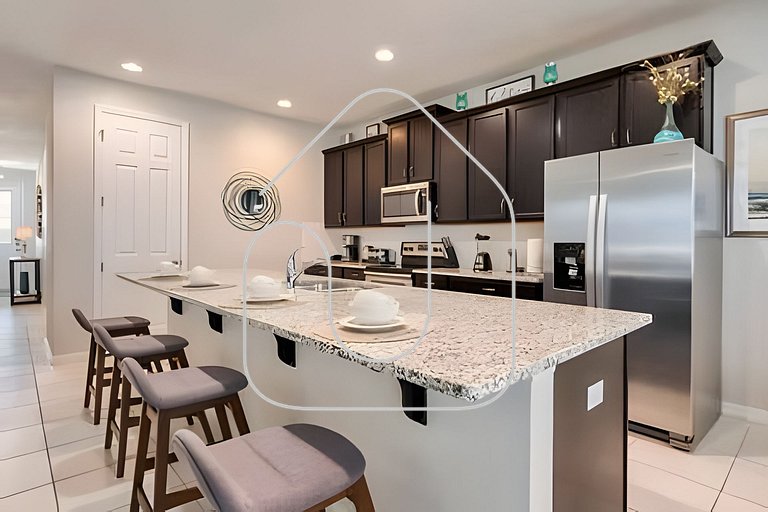 Modern 6BR Villa w/ Pool & Resort Access