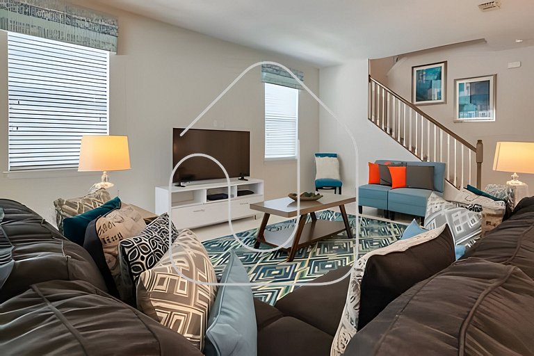 Modern 6BR Villa w/ Pool & Resort Access