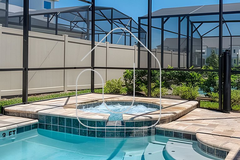 Modern 6BR Villa w/ Pool & Resort Access