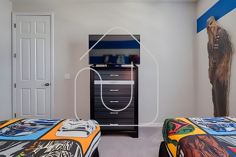 Modern 6BR Villa w/ Pool & Resort Access