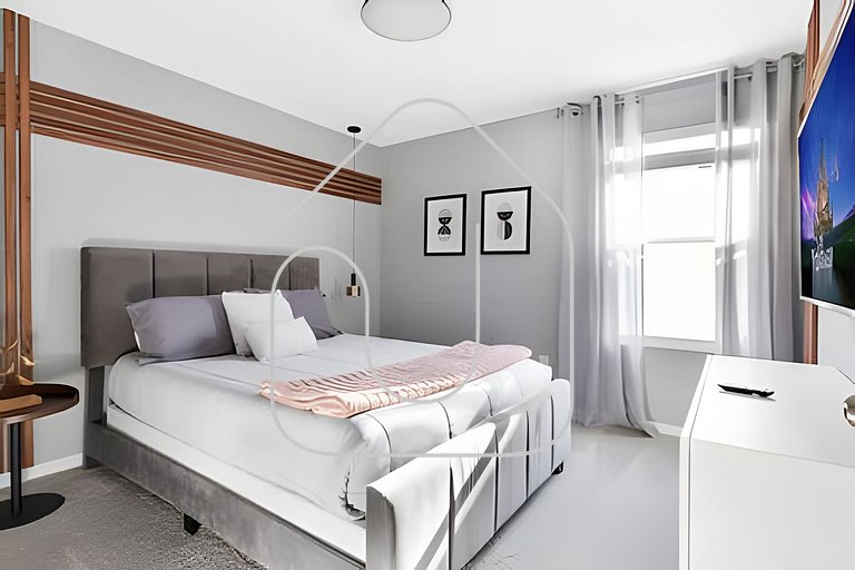 Casa Luxo 7Q c/ Piscina e Game Room