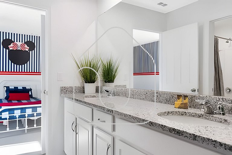 Casa Luxo 7Q c/ Piscina e Game Room