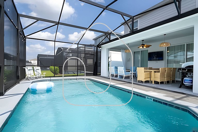 Windsor Island 5BR Villa w/ Pool & Game Room