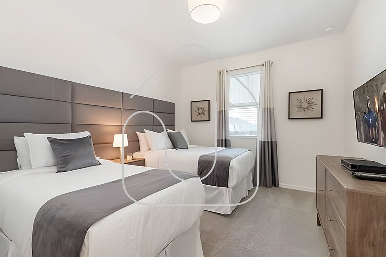 Elegant 7BR Villa w/ Pool & Resort Access