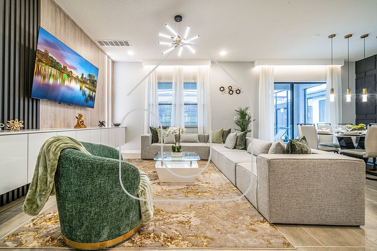 Luxury 8BR Villa w/ Cinema, Game Room, Pool