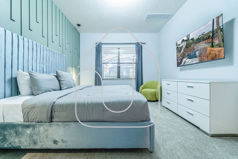 Luxury 8BR Villa w/ Cinema, Game Room, Pool