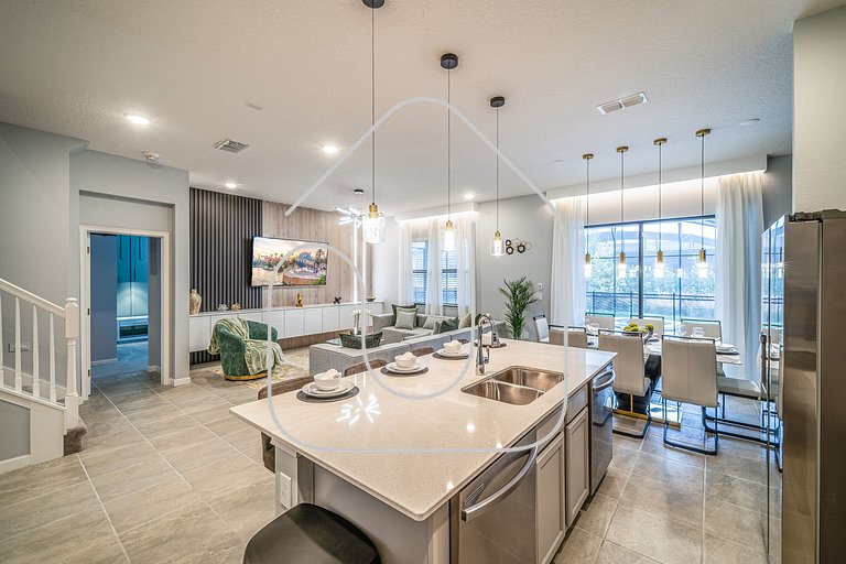 Luxury 8BR Villa w/ Cinema, Game Room, Pool