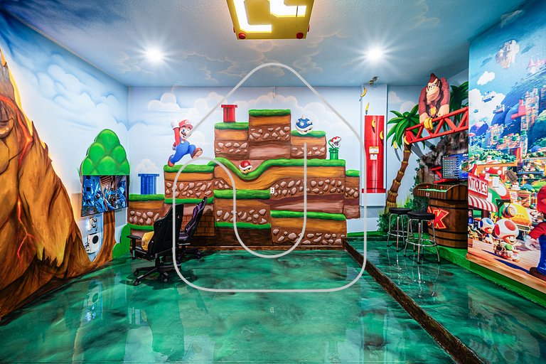 Luxury 8BR Villa w/ Cinema, Game Room, Pool