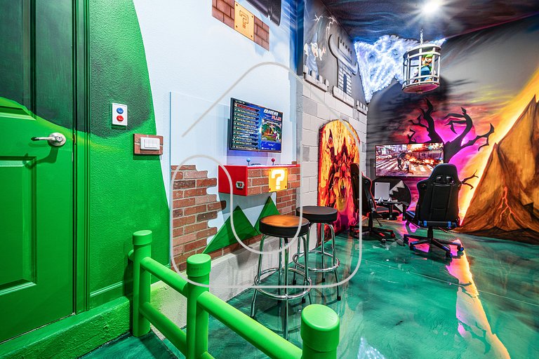 Mansão 8Q Disney c/ Cinema, Game Room, Piscina