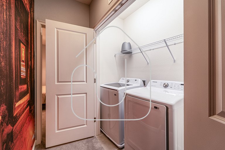 Luxury 8BR Villa w/ Cinema, Game Room, Pool