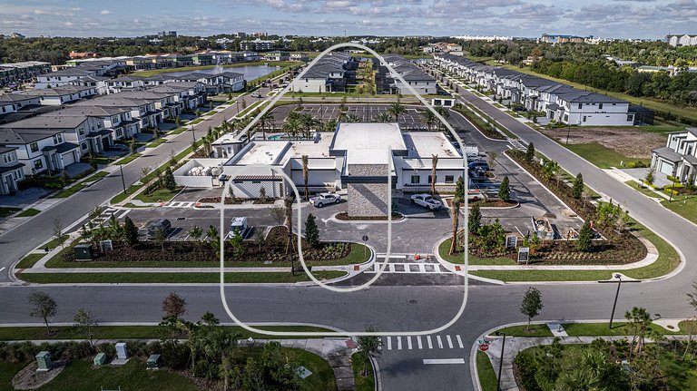 Luxury 8BR Villa w/ Cinema, Game Room, Pool