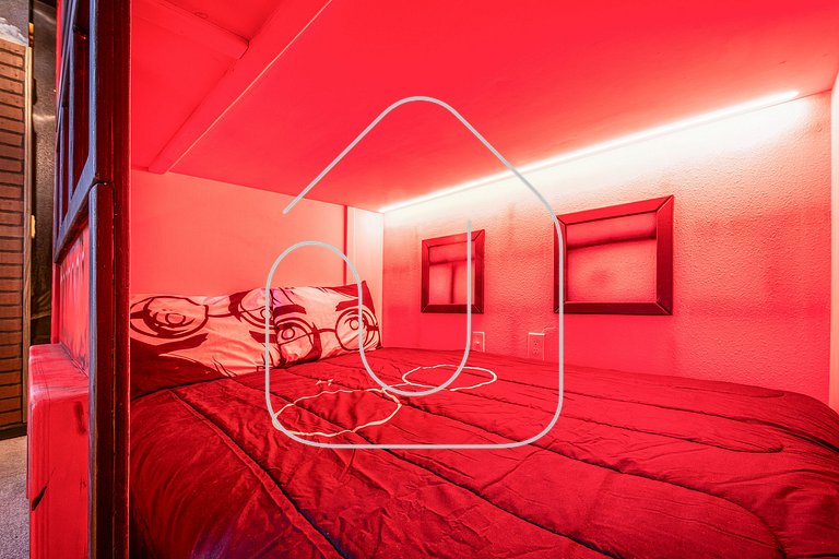 Luxury 8BR Villa w/ Cinema, Game Room, Pool