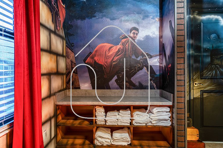 Mansão 8Q Disney c/ Cinema, Game Room, Piscina