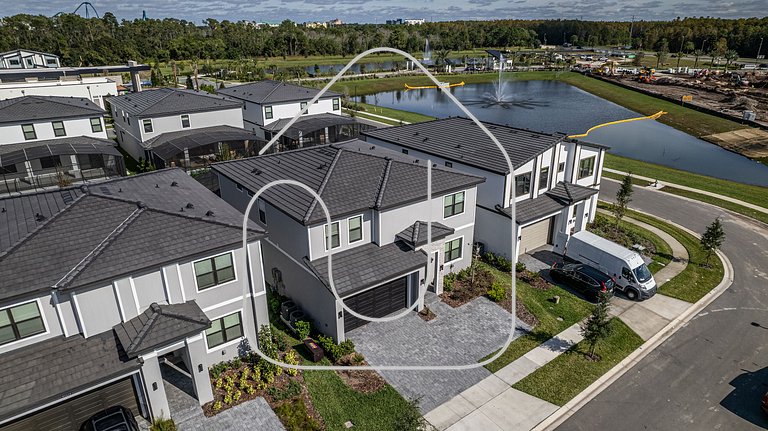 Mansão 8Q Disney c/ Cinema, Game Room, Piscina