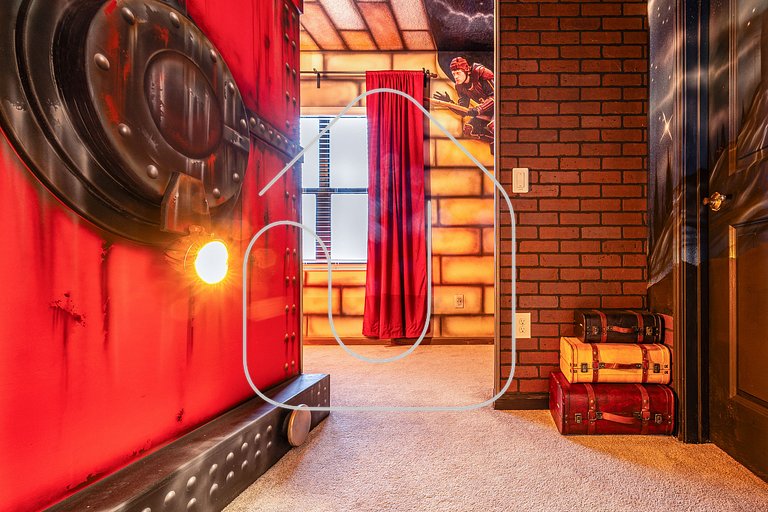 Luxury 8BR Villa w/ Cinema, Game Room, Pool