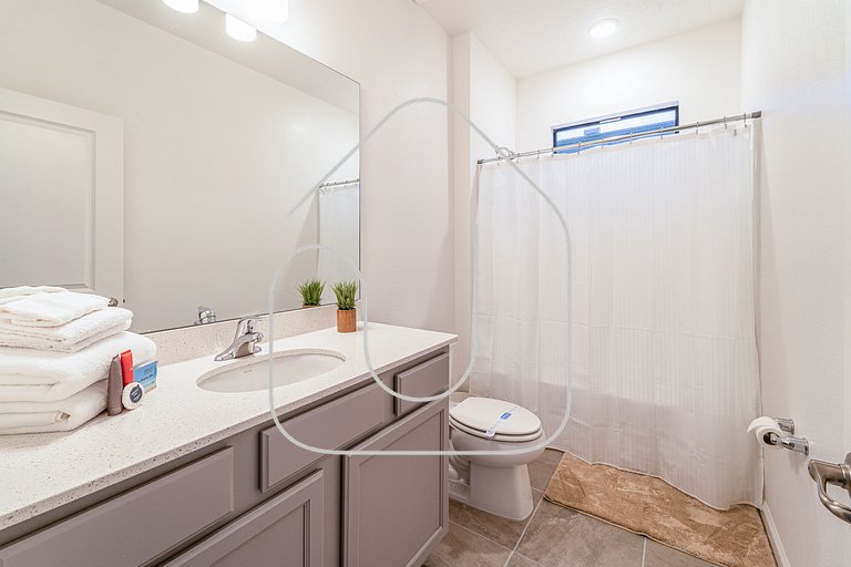 Luxury 8BR Villa w/ Cinema, Game Room, Pool